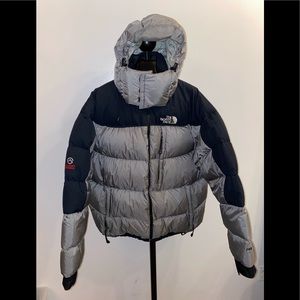The North Face Summit Series 700 Pro Silver